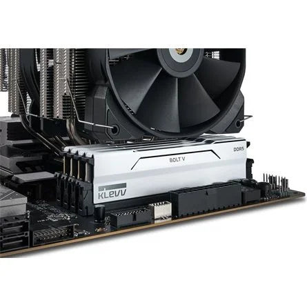 KLEVV BOLT V 64GB 6000MT/s DDR5 memória CL30 Kit of 2 fehér