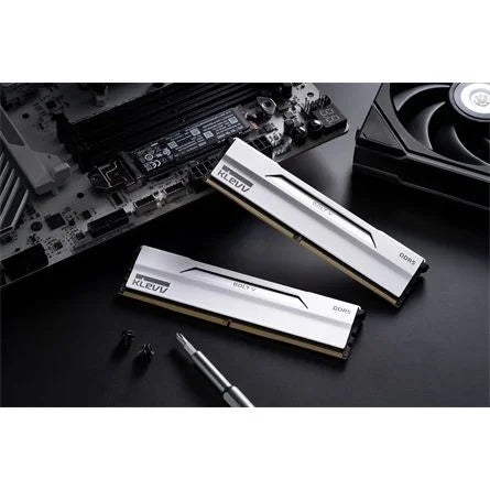 KLEVV BOLT V 32GB 6000MT/s DDR5 memória CL30 Kit of 2 AMD-re optimalizált fehér